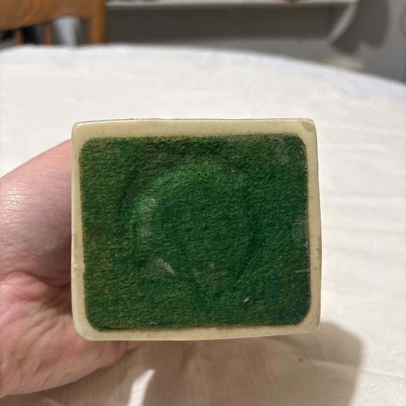 Vintage 1970’s Charming Cream Figurine - Home Accents Decor - Picture 6 of 9